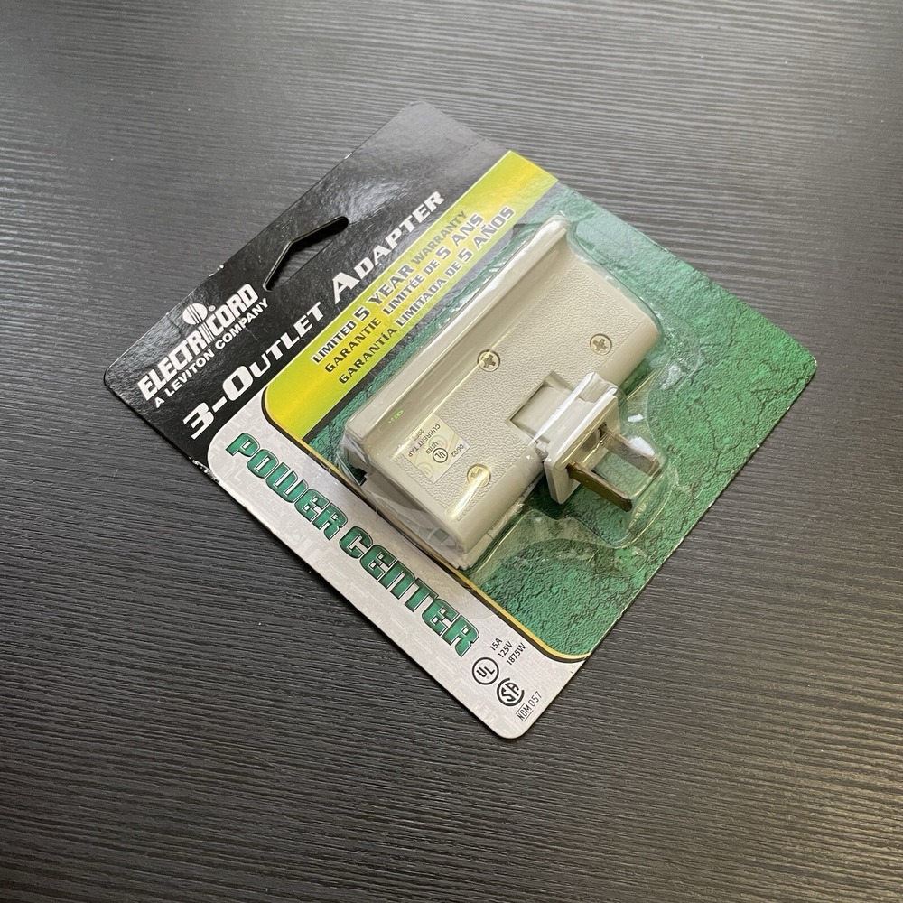 Leviton Triplex Swivel Receptacle Outlet Adapter 15A A-1609-1C-WH#️⃣Z08-0914